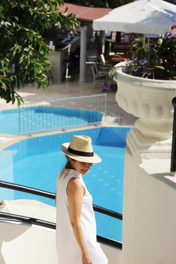 Acelya Otel Bodrum Bagian luar foto